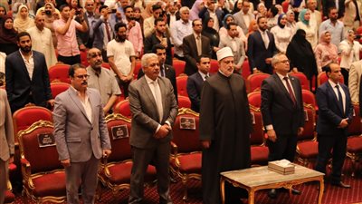 الدكتور محمد الضويني يشهد حفل تخرج الدفعة 52 بكلية طب بنين الأزهر بالقاهرة  