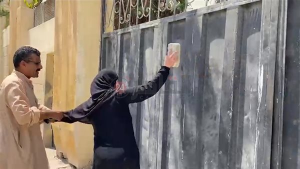 أهالي ضحايا مذبحة