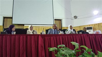 جامعة الأزهر تنظم ندوة تثقيفية حول دعم وتمكين المرأة وتطوير الأداء الوظيفي لأصحاب الهمم