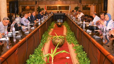 محافظ الغربية يعلن الانتهاء من مناقشة لائحة قيد وحصر التوك توك