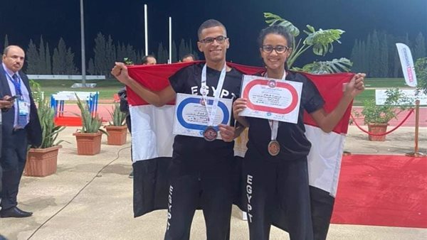 التوأم أحمد وفريدة