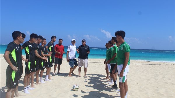 معسكر باكوش