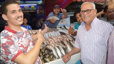 محافظة بورسعيد سند لـ الغلابة.. سوق حضاري للأسماك ومنافذ متحركة للمنتجات الأساسية وثابتة للحوم البلدية