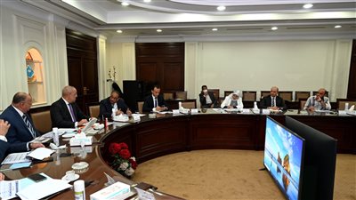 وزير الإسكان ومحافظ القاهرة يتابعان استعدادات إجراء القرعة وتسليم وحدات مثلث ماسبيرو