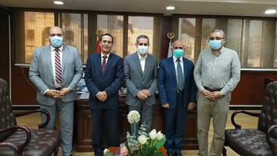 محافظ الغربية يستقبل وفد منظومة الشكاوى الحكومية الموحدة بمجلس الوزراء 