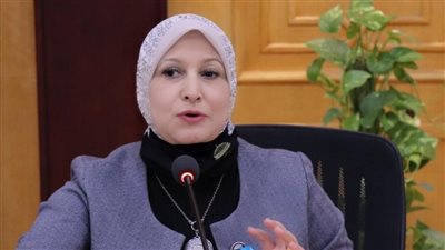 نقيب التمريض: وزير الصحة وجه بإعداد مقترحات لتطوير المناهج التعليمية