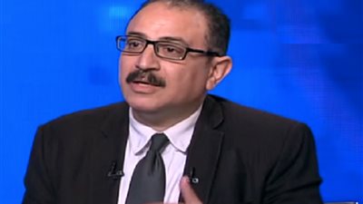 طارق فهمي: مصر لها مكانة إقليمية.. وتحركاتها تهدف لحفظ الأمن الإقليمي والعربي