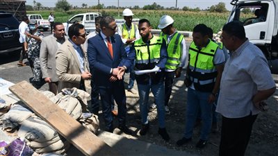 الأنصاري يتفقد الأعمال النهائية لتطوير المدخل الرئيسي لمدينة الفيوم