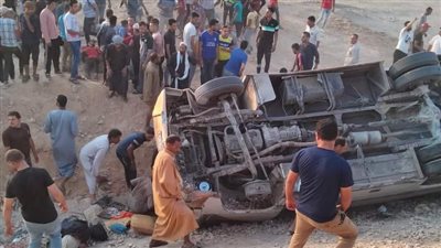 إصابة 12 شخصًا في حادث سير بصحراوي بني سويف