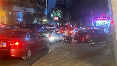 تكدس مروري في شوارع وميادين القاهرة والجيزة | صور