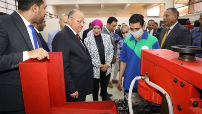محافظ القاهرة يفتتح الورش المركزية لإصلاح السيارات بالهيئة العامة للنظافة