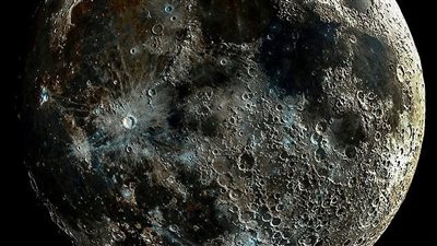 أستاذ فلك يكشف موعد ظهور آخر قمر عملاق في 2022