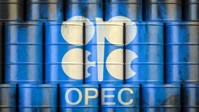فيتش: تحالف أوبك+ قد يتجه إلى المزيد من خفض إنتاج النفط في 2024