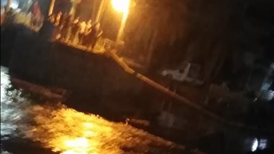 مقفول من شهرين.. أول تعليق رسمي عن حادث انهيار كوبري مشاه في ترعة بالشرقية