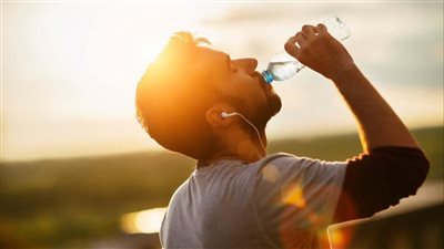 الأرصاد تحذر من حالة الطقس غدًا وتنفي حقيقة تعرض البلاد للسيول| بث مباشر 