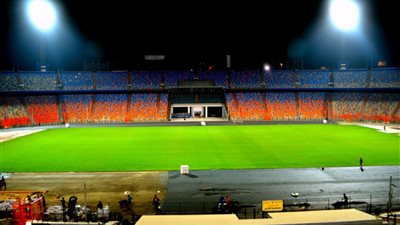 رئيس هيئة ستاد القاهرة: جاهزون لاستضافة القمة.. وطلبات الجماهير جاهزة