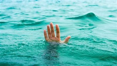 لعدم إجادتهما السباحة.. مصرع شقيقين غرقًا في ترعة توشكى بأسوان | بث مباشر