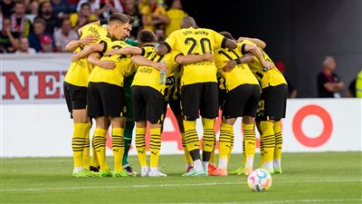 بوروسيا دورتموند يقلب تأخره بفوز على فرايبورج بالدوري الألماني