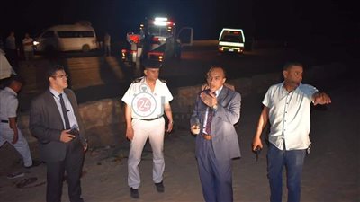 محافظ المنيا يكلف نائبه بمتابعة حالة المصابين في حادث انقلاب ميكروباص بالطريق الصحراوي الشرقي