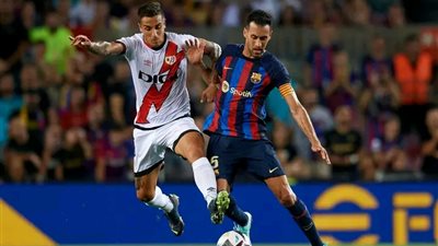 طرد بوسكيتس.. التعادل السلبي يحسم مباراة برشلونة واريو فاييكانو بالدوري الإسباني