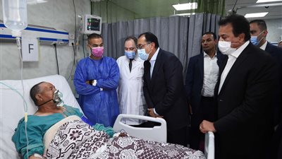 مدبولي لـ ضحايا كنيسة أبو سفين بإمبابة: لن نترككم إلا وأنتم بصحة وعافية