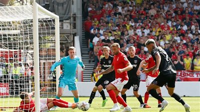 نوتنجهام فورست يفوز على وست هام في الدوري الإنجليزي