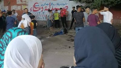 زوج يتعدى على زوجته بآلة حادة في مشاجرة بينهما ببنها | فيديو