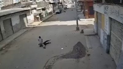 يمر بحالة نفسية سيئة.. تفاصيل تعدي شاب على طفلة بكفر الدوار