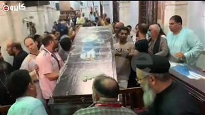 بحضور المئات.. صلاة الجنازة على ضحايا حادث كنيسة المنيرة بكنيسة العذراء والملاك بالوراق | بث مباشر 