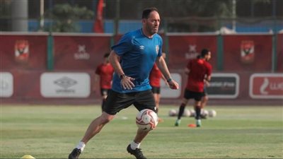 شوبير يلوم سواريش بعد تصريحاته بشأن شباب الأهلي 