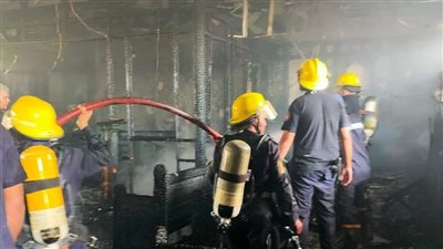 الحماية المدنية تسيطر على حريق نشب داخل شقة سكنية أمام مبنى محافظة البحيرة