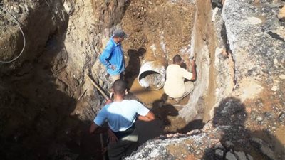 كسر مفاجئ بخط مياه بمنطقة أبو النمرس