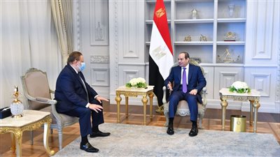 السيسي يلتقي حسن عبد الله بعد تكليفه قائمًا بأعمال محافظ البنك المركزي 
