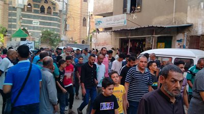 مع السلامة يا أحمد هتوحشنا.. المئات يشيعون جثمان طفل توفي إثر انهيار دار مناسبات ببنها | صور 