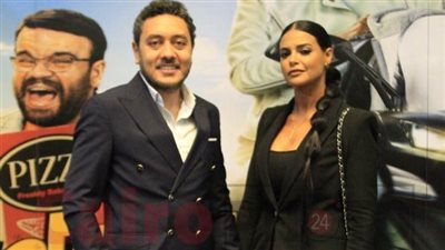 وائل فرج عن مروة الأزلي: لم نحدد موعد الزفاف.. ولا يجمعنا عمل فني خلال الفترة المقبلة 