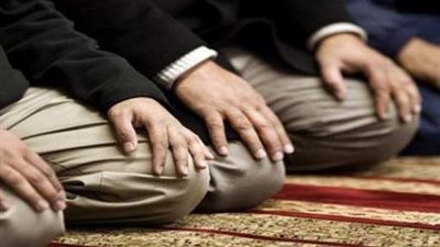 الإفتاء توضح حكم ترك صلاة الجماعة والجمعة لأصحاب الأعذار