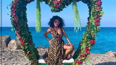 رانيا يوسف توجه رسالة لجمهورها: لا تدع القبح في الآخرين يقتل الجمال فيك | صور 