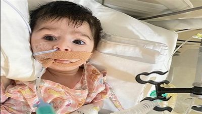 والد الطفل سليم العائد من السعودية: نجلي تحول لهيكل عظمي.. وبناشد المسؤولين بعلاجه من ضمور العضلات