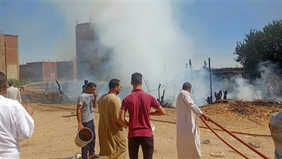 السيطرة على حريق بجوار مبنى تابع للوحدة المحلية بالفشن في بني سويف 