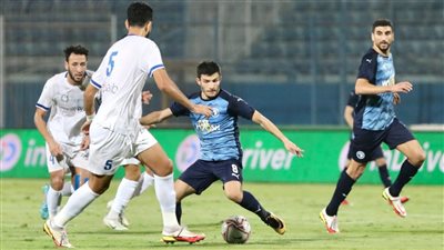 إسلام عيسى: بيراميدز قدم واحدة من أفضل المباريات أمام سموحة 