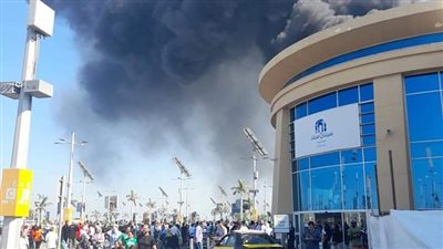 شب بمنطقة الألعاب.. محافظ الإسكندرية يكشف تفاصيل حريق كارفور