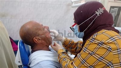 صحة المنيا توقع الكشف الطبي على 13 ألف مواطن بعيادات الأسنان| صور 