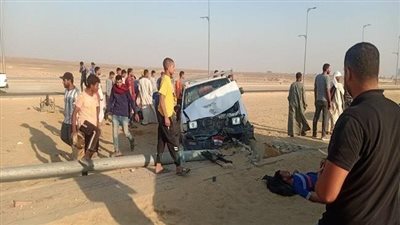 جهات التحقيق تستعلم عن الحالة الصحية لـ9 عمال مصابين في انقلاب سيارة بطريق السويس