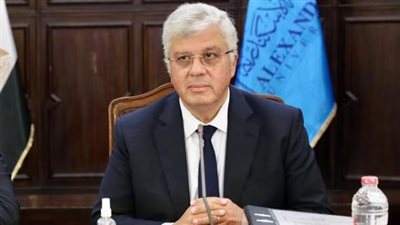 وزير التعليم العالي يعلن صدور قرارات جمهورية بتعيين قيادات جامعية جديدة