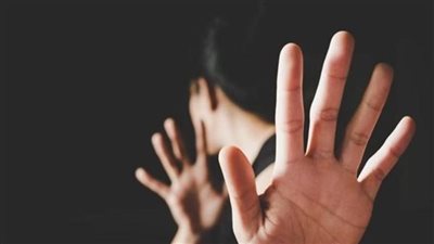 بحجة الظروف أو البنزين.. تفاصيل انتشار تحذيرات بمنطقة حدائق الأهرام من وجود سيدة مجهولة الهوية تنصب على المواطنين