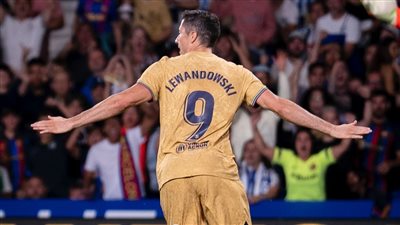 ليفاندوفسكي يقود برشلونة لفوز على ريال سوسيداد برباعية في الليجا