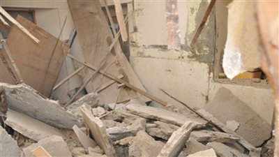 مصرع أم ونجليها إثر انهيار عقار بحدائق القبة