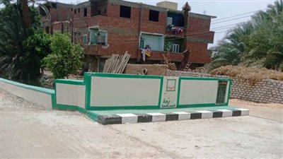 فريق عمل حياة كريمة يتفقد 11 مشروعًا بقرية حجازة بكوم أمبو في أسوان