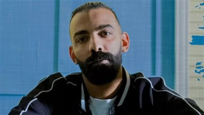 علي لوكا يشارك الكينج محمد منير حفل رأس السنة