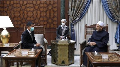 سفير تايلاند يشكر الإمام الأكبر على رعاية طلاب بلاده في الأزهر الشريف